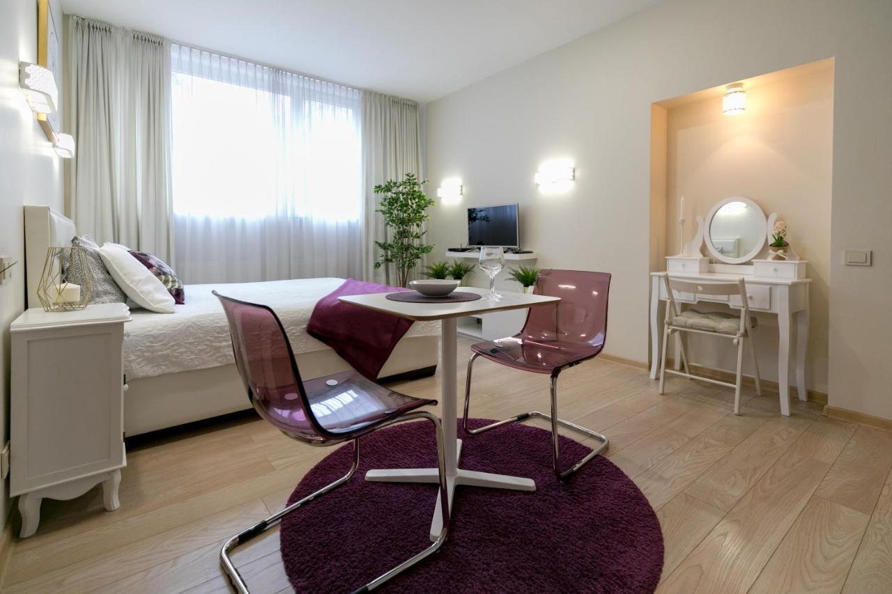 Raugyklos Apartamentai Vilnius Eksteriør billede